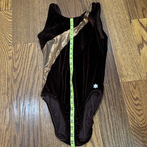 Snowflake Designs Vintage Y2K Brown Velvet Gymnastics Leotard Adult Small - Picture 1 of 5